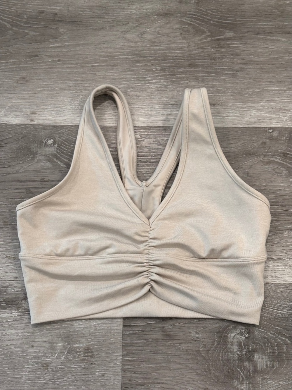 Alo Yoga Wild Thing Ruched V Neck Racerback Athletic Sports Bra Womens S
